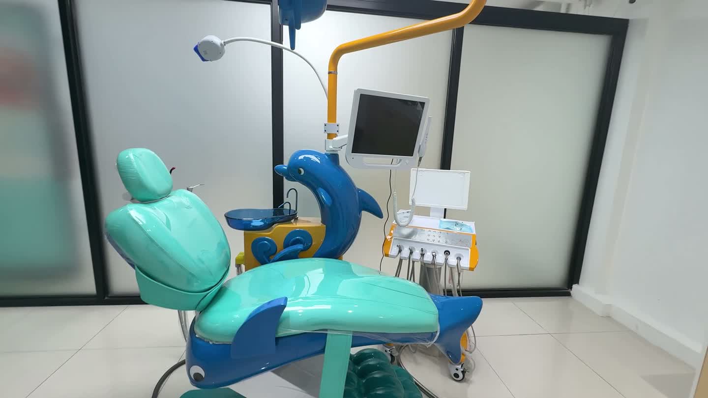 Actual Nodus dental chair and equipment